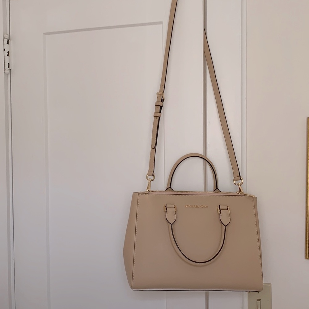 Michael Kors Pink/Cream Leather Purse